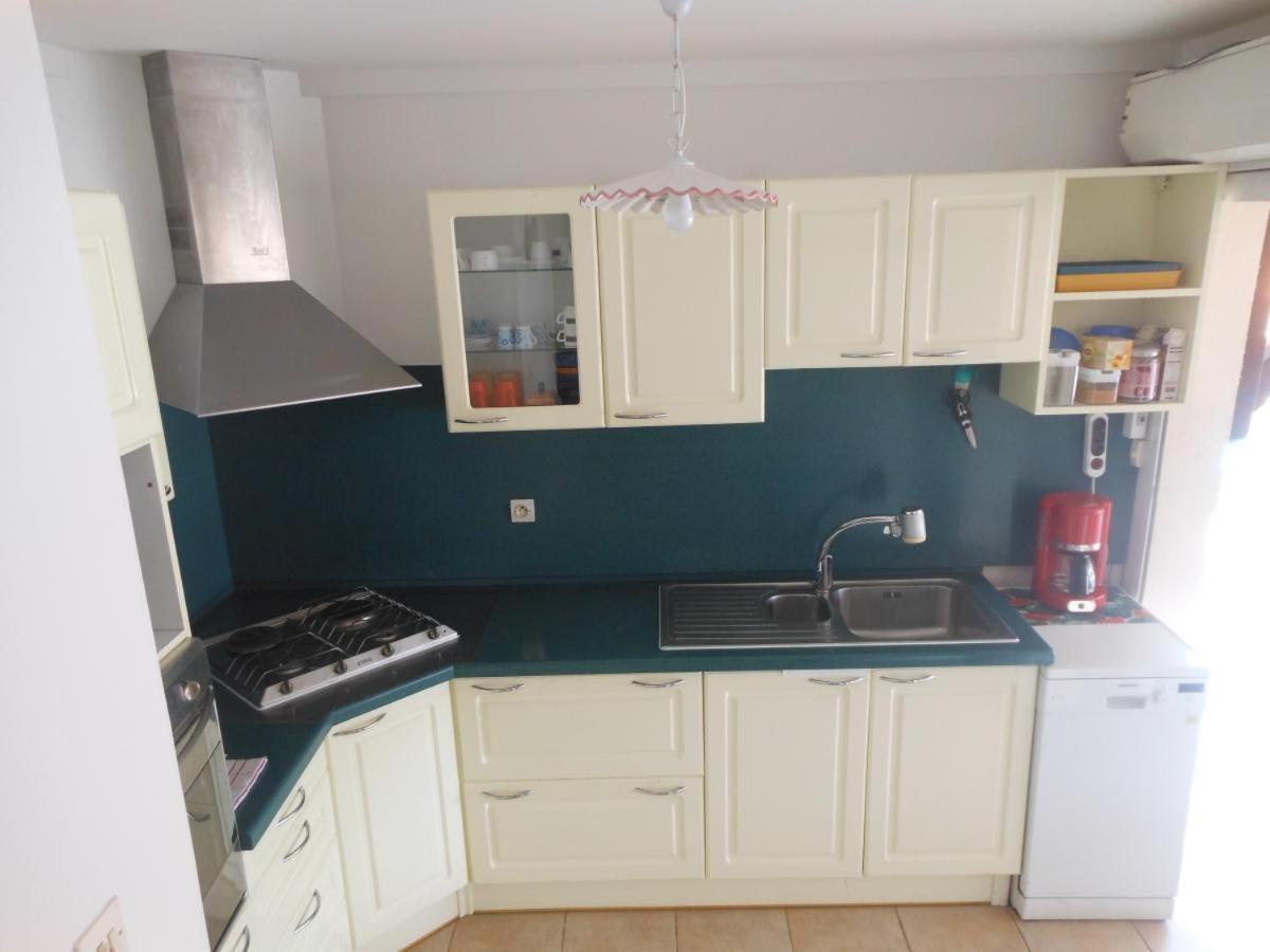 Carline Villa Ле Диамант Екстериор снимка
